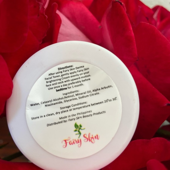 Anti Melasma Toner, Soap, Cream & Sunblock Kit Set - Picture 3 of 7